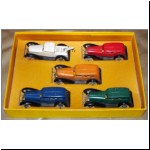 Taxicabs Set, containing a Wreck Truck and four Graham Sedans with no spare wheels