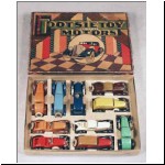 De-Luxe Motors Set - compact version (photo by Lloyd Ralston Gallery Auctions)