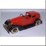 Graham Town Sedan, rearmount spare wheel